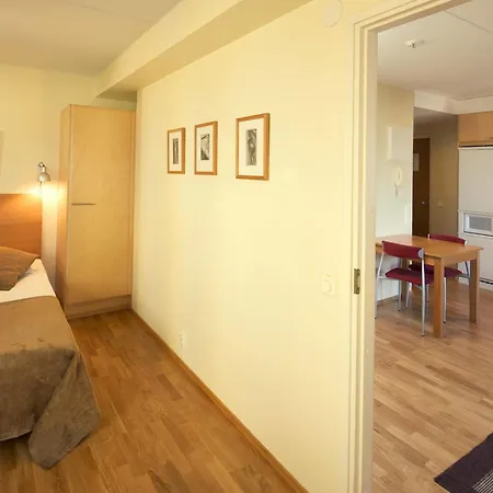 Apartahotel Hellsten Senate 3*